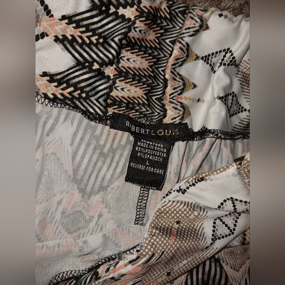 Robert Louis Multicolor Geometric Pants - Picture 2 of 5